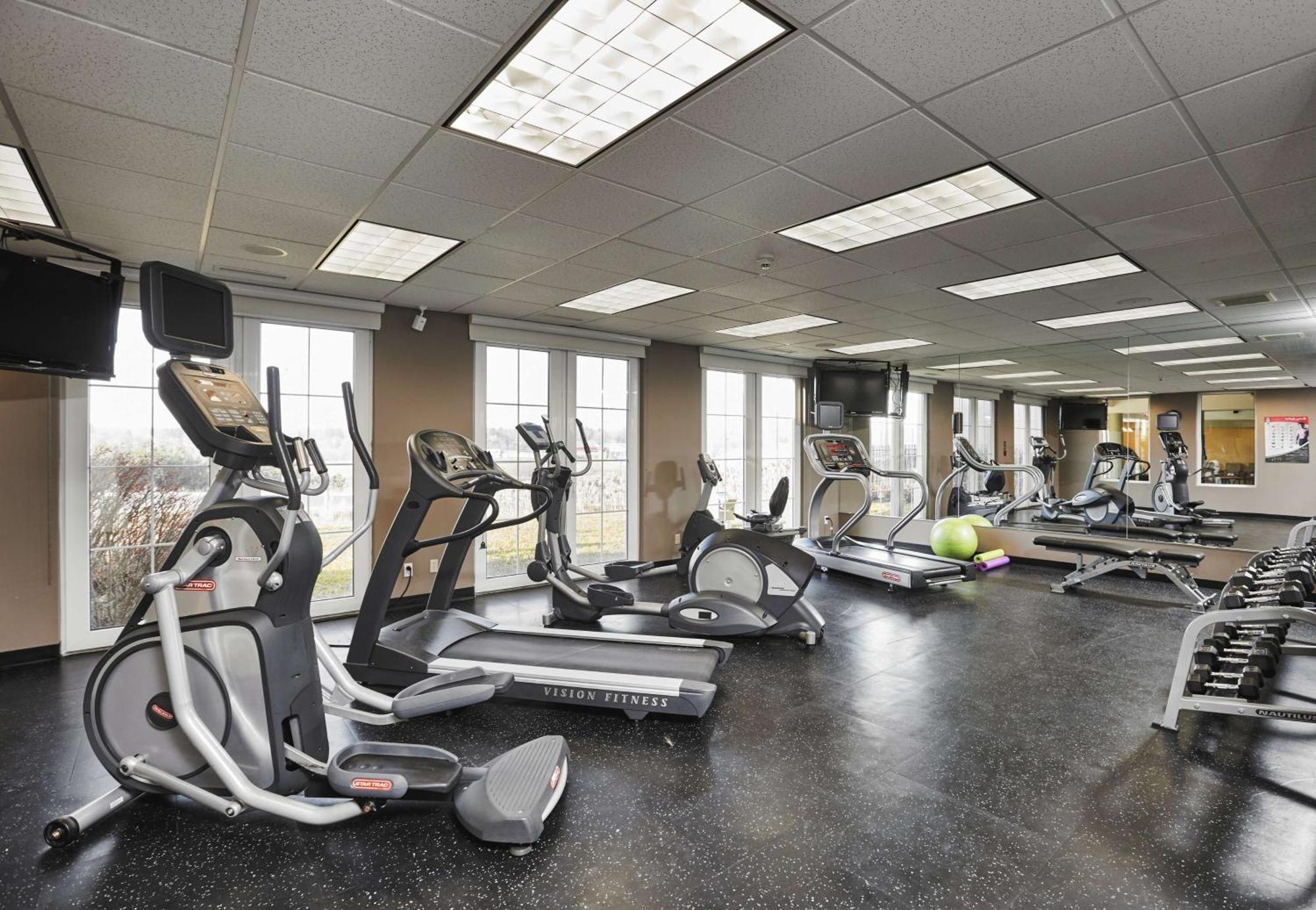 Best Western Plus Orangeville Inn & Suites Экстерьер фото