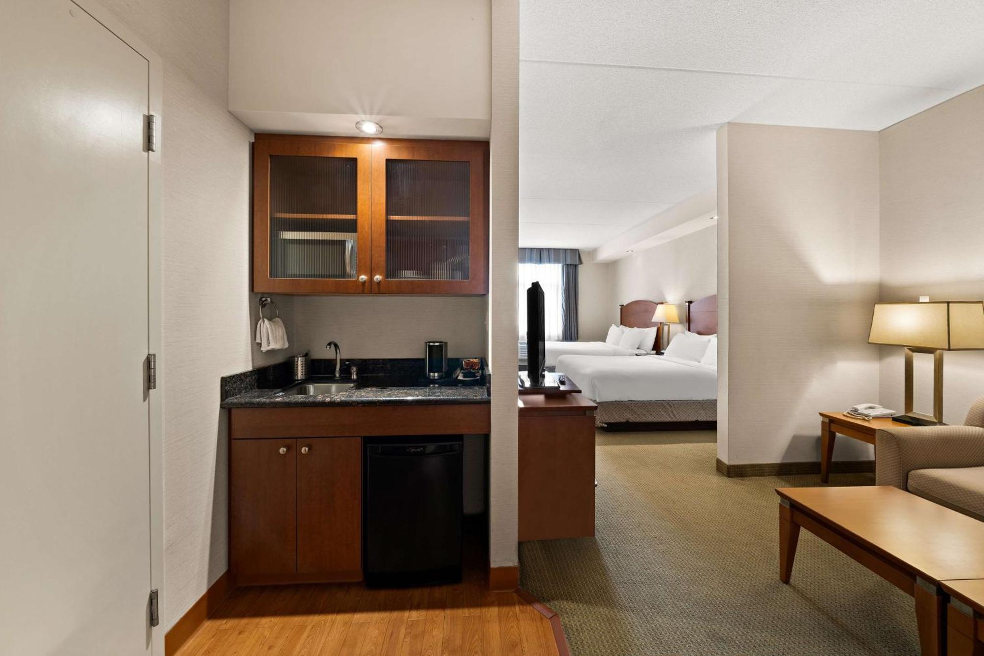 Best Western Plus Orangeville Inn & Suites Экстерьер фото